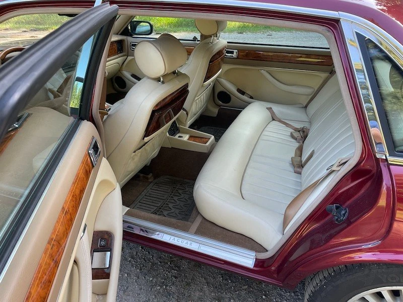 1996 Jaguar X300 XJ - Image 10 of 15