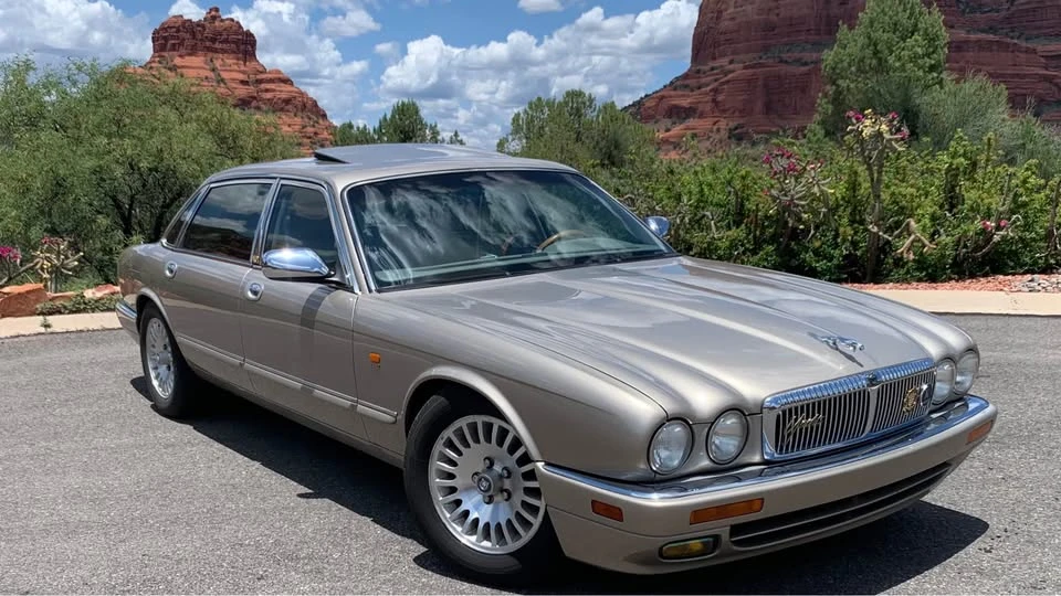 1996 Jaguar X300 XJ - Image 3 of 11