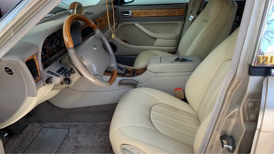 1996 Jaguar X300 XJ - Image 8 of 11