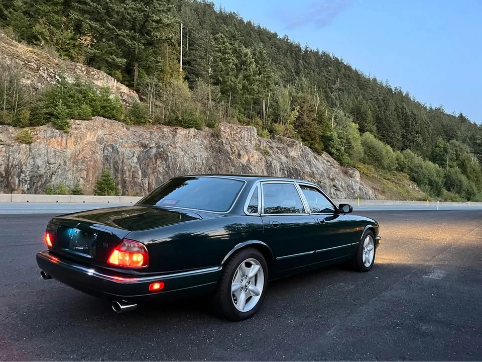 1996 Jaguar X300 XJ - Image 9 of 11