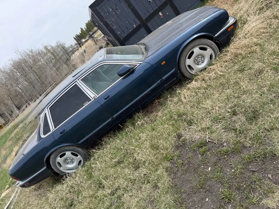 1996 Jaguar X300 XJ - Image 3 of 7