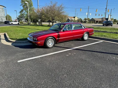 1996 Jaguar XJ Vanden Plas Sedan