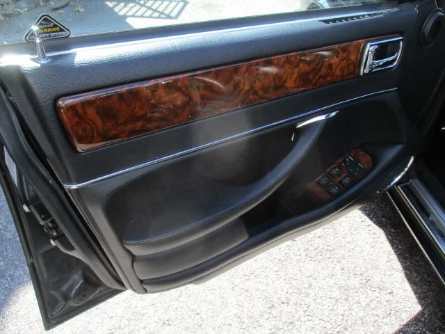 1996 Jaguar X300 XJ - Image 7 of 20