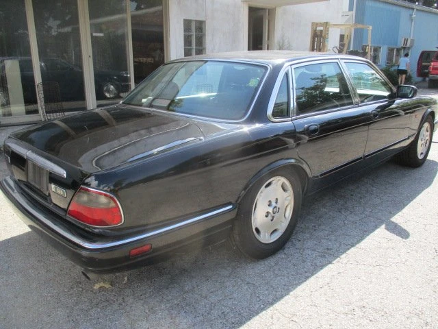 1996 Jaguar X300 XJ - Image 4 of 20