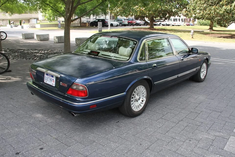 1996 Jaguar X300 XJ - Image 18 of 20