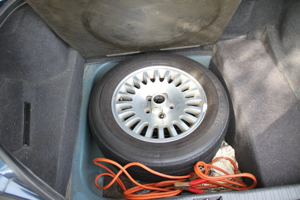 1996 Jaguar X300 XJ - Image 7 of 20