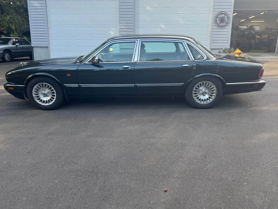 1996 Jaguar X300 XJ - Image 4 of 19