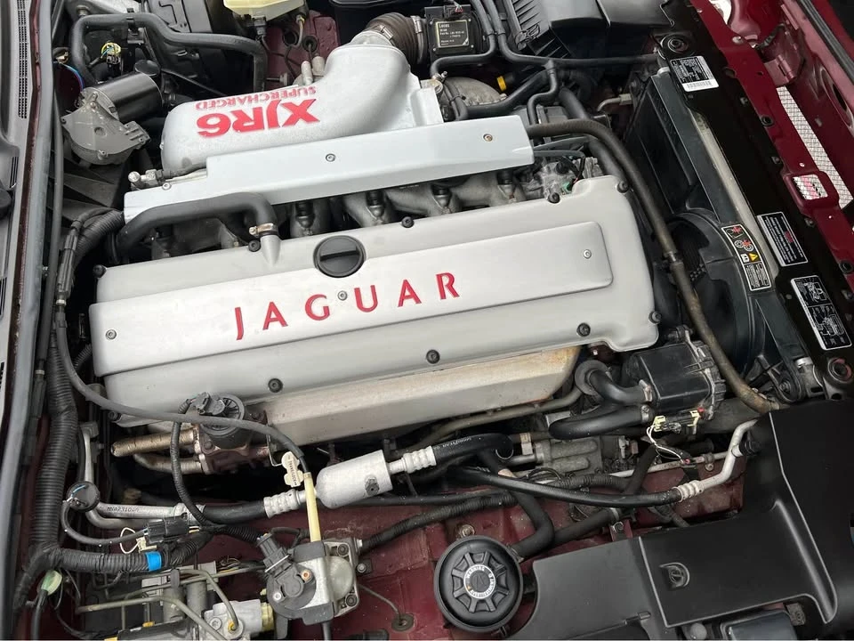 1996 Jaguar X306 XJR - Image 9 of 18