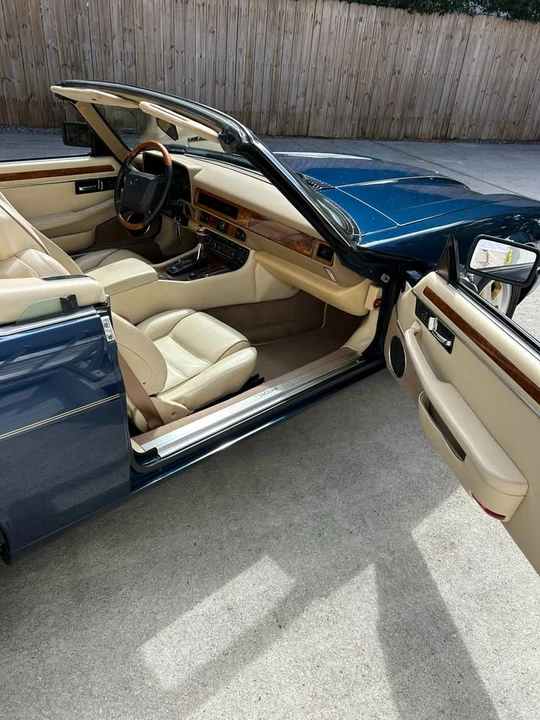1996 Jaguar XJS - Image 13 of 17