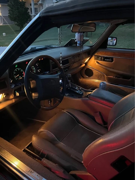 1996 Jaguar XJS - Image 4 of 6