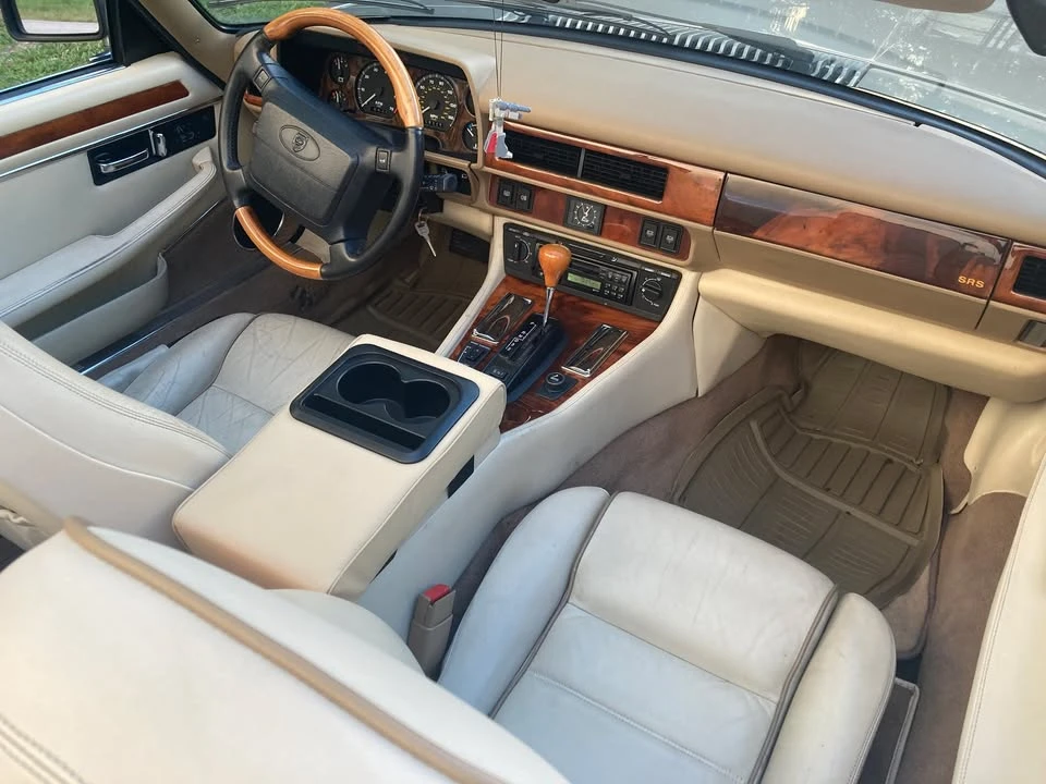 1996 Jaguar XJS - Image 2 of 20