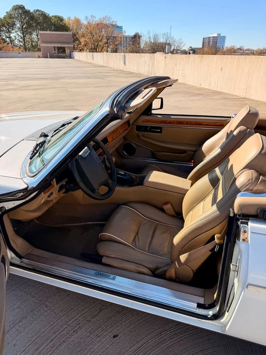 1996 Jaguar XJS - Image 13 of 14
