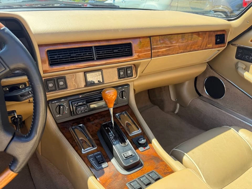 1996 Jaguar XJS - Image 17 of 20