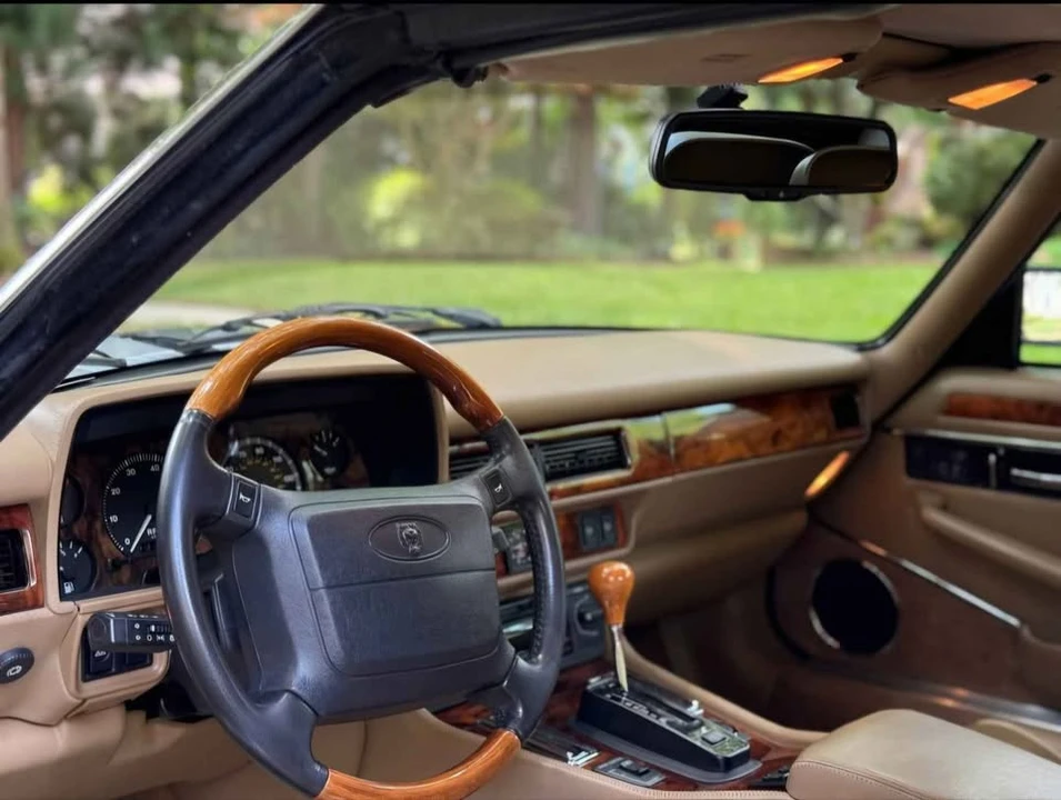 1996 Jaguar XJS Convertible - Image 13 of 16