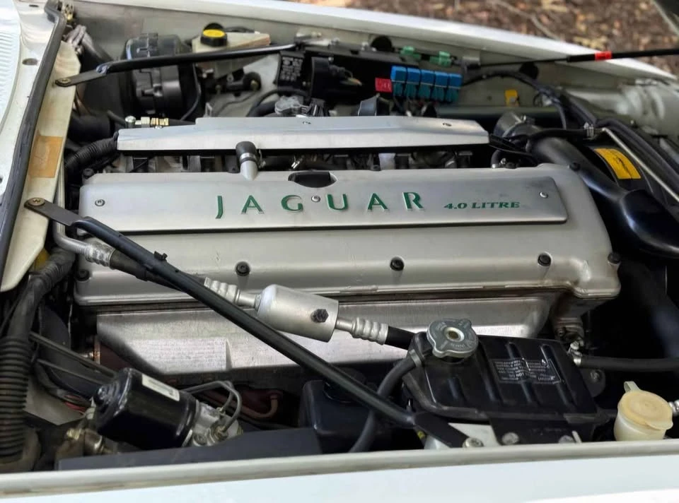 1996 Jaguar XJS Convertible - Image 6 of 16