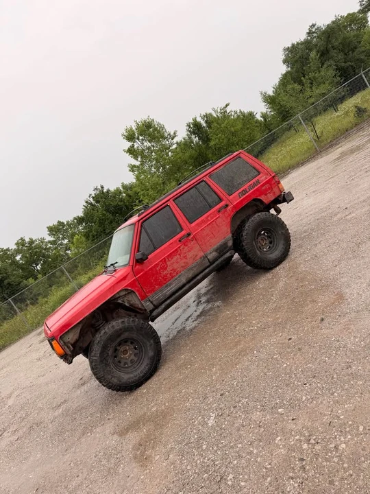1996 Jeep XJ Cherokee - Image 2 of 7