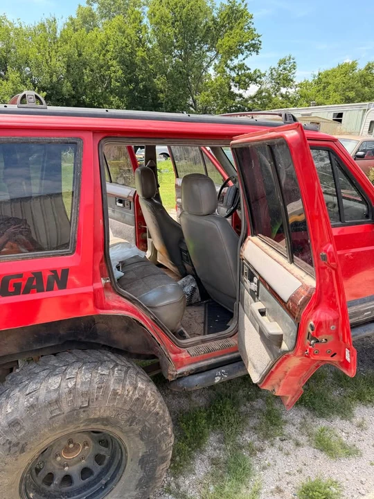 1996 Jeep XJ Cherokee - Image 5 of 7
