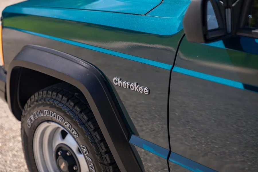 1996 Jeep XJ Cherokee - Image 9 of 28