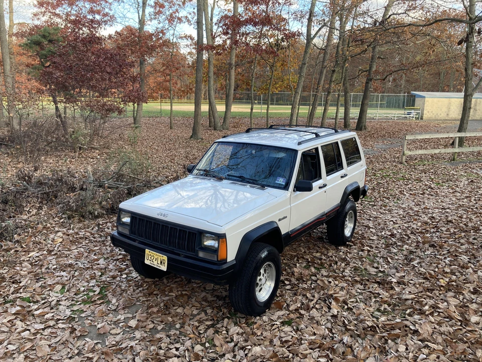 1996 Jeep XJ Cherokee - Image 11 of 31