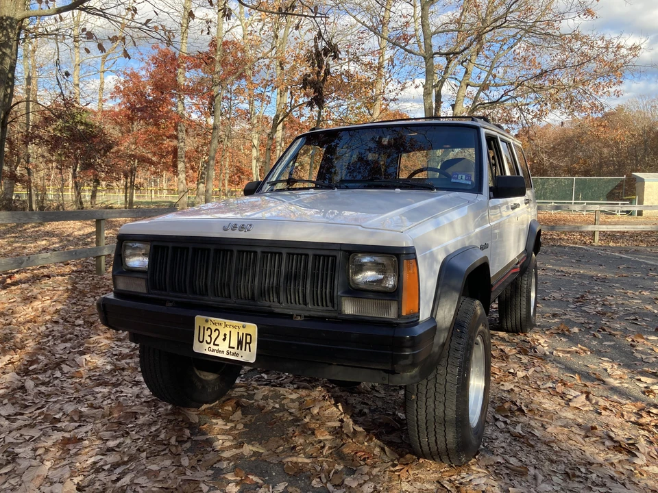 1996 Jeep XJ Cherokee - Image 6 of 31