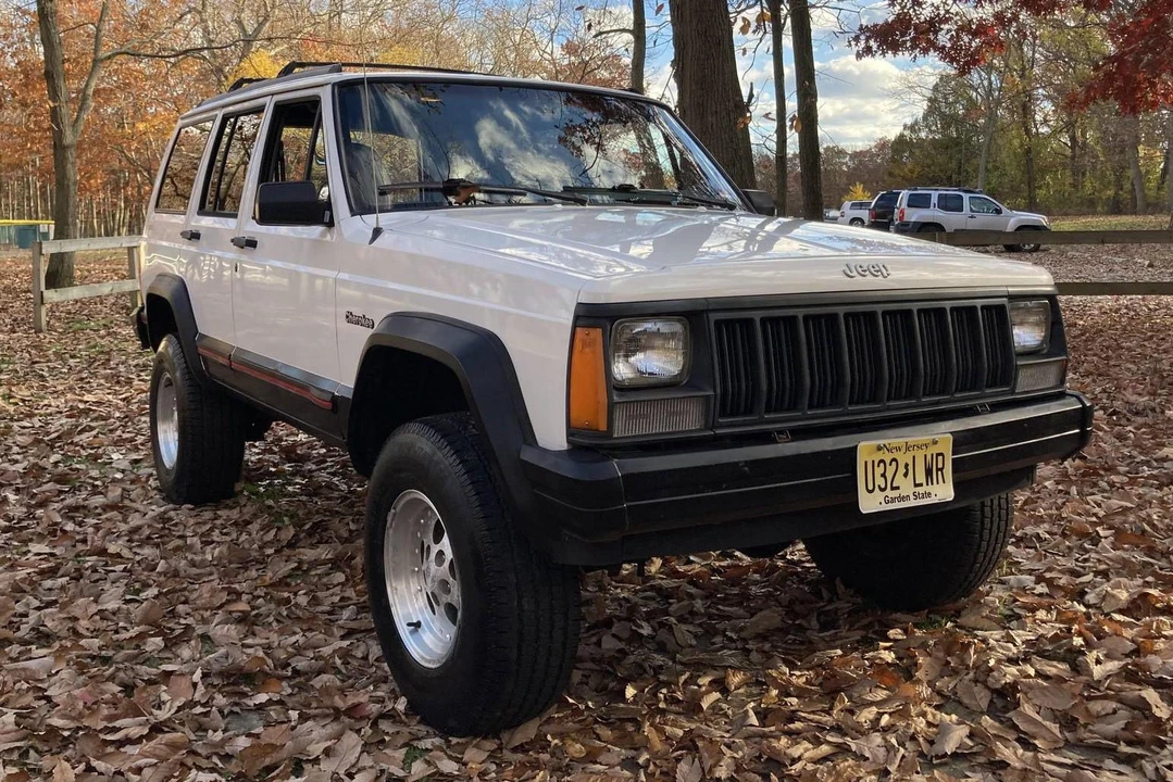 1996 Jeep XJ Cherokee - Image 2 of 31