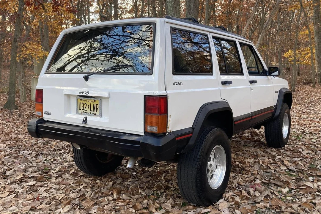 1996 Jeep XJ Cherokee - Image 4 of 31