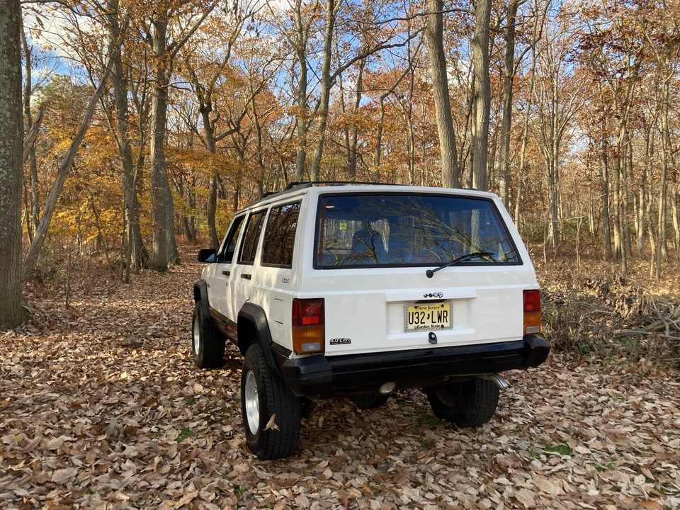 1996 Jeep XJ Cherokee - Image 15 of 31