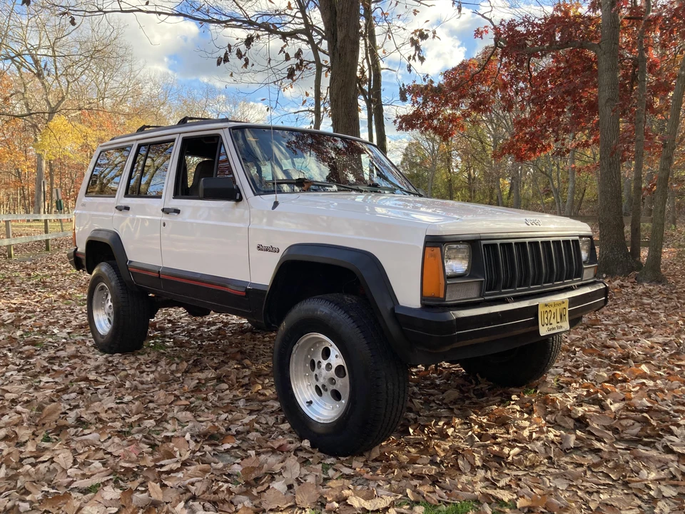 1996 Jeep XJ Cherokee - Image 18 of 31
