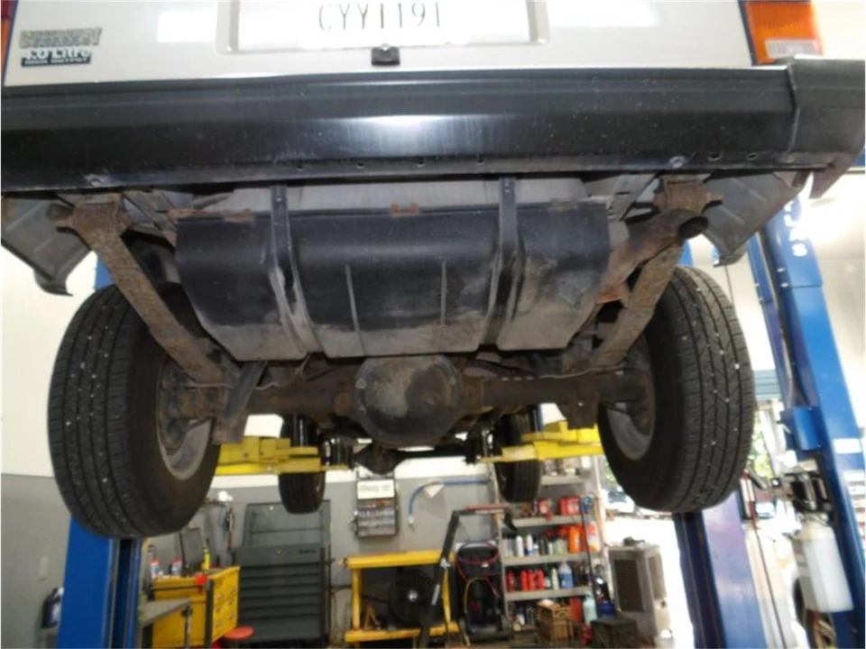 1996 Jeep XJ Cherokee - Image 10 of 31