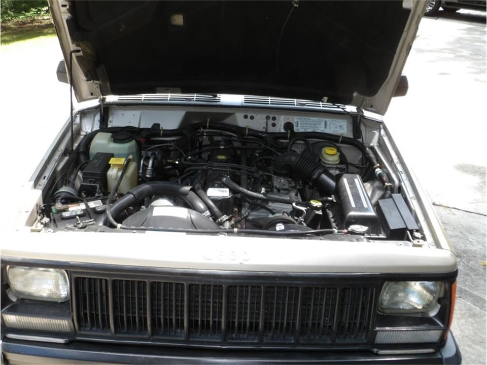 1996 Jeep XJ Cherokee - Image 9 of 31