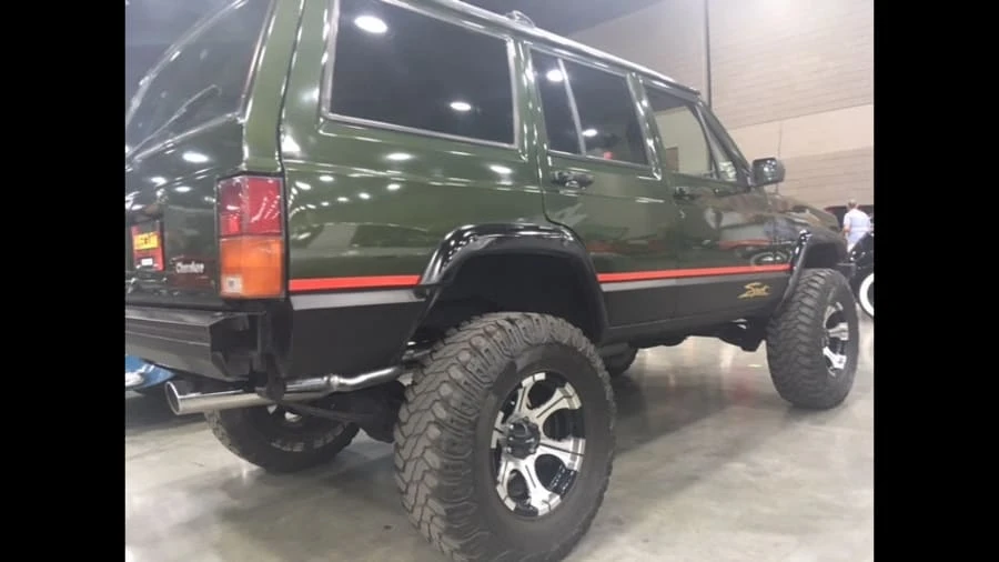 1996 Jeep XJ Cherokee - Image 2 of 3
