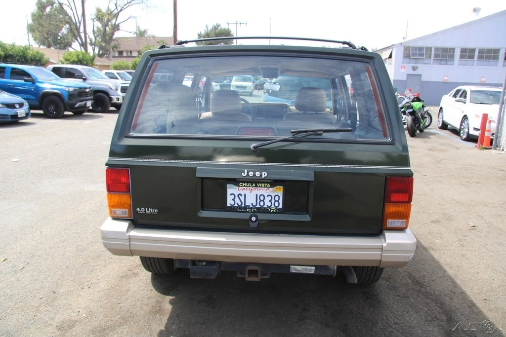 1996 Jeep XJ Cherokee - Image 7 of 21