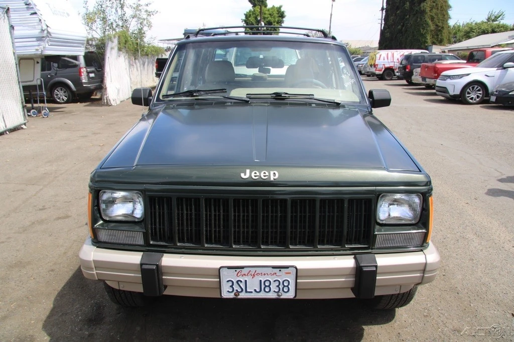 1996 Jeep XJ Cherokee - Image 11 of 21