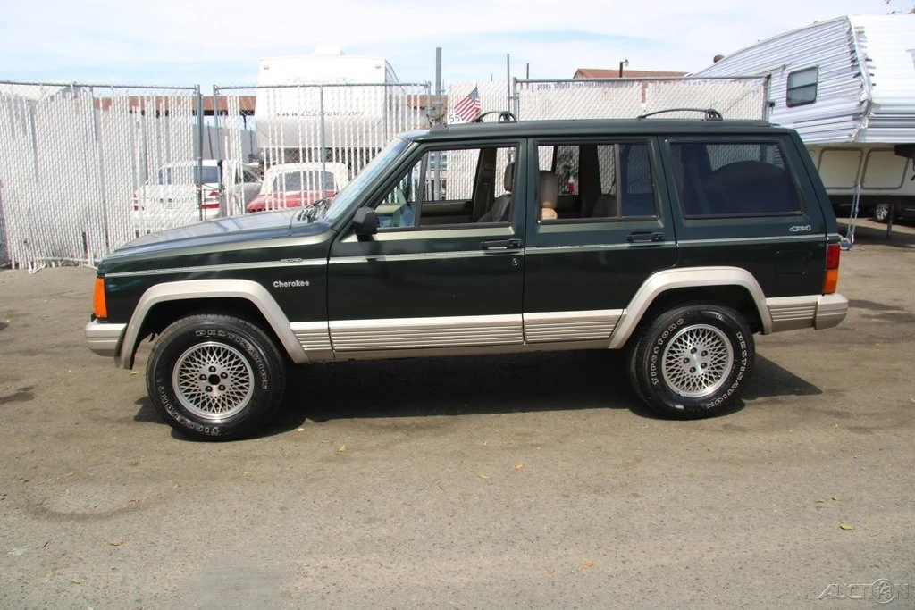 1996 Jeep XJ Cherokee - Image 5 of 21