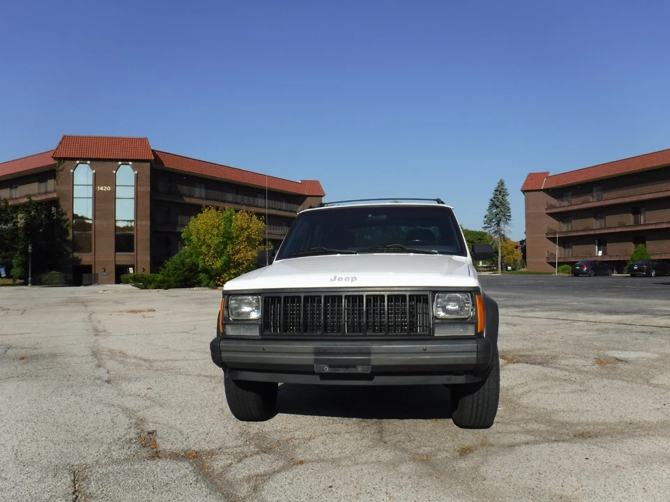 1996 Jeep XJ Cherokee - Image 11 of 21