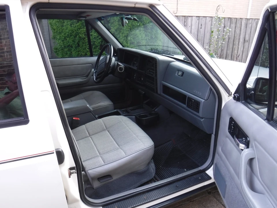 1996 Jeep XJ Cherokee - Image 15 of 21