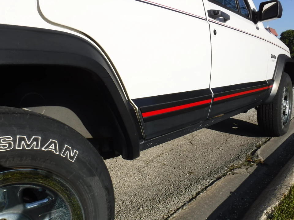 1996 Jeep XJ Cherokee - Image 12 of 21