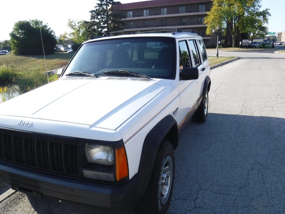 1996 Jeep XJ Cherokee - Image 3 of 21