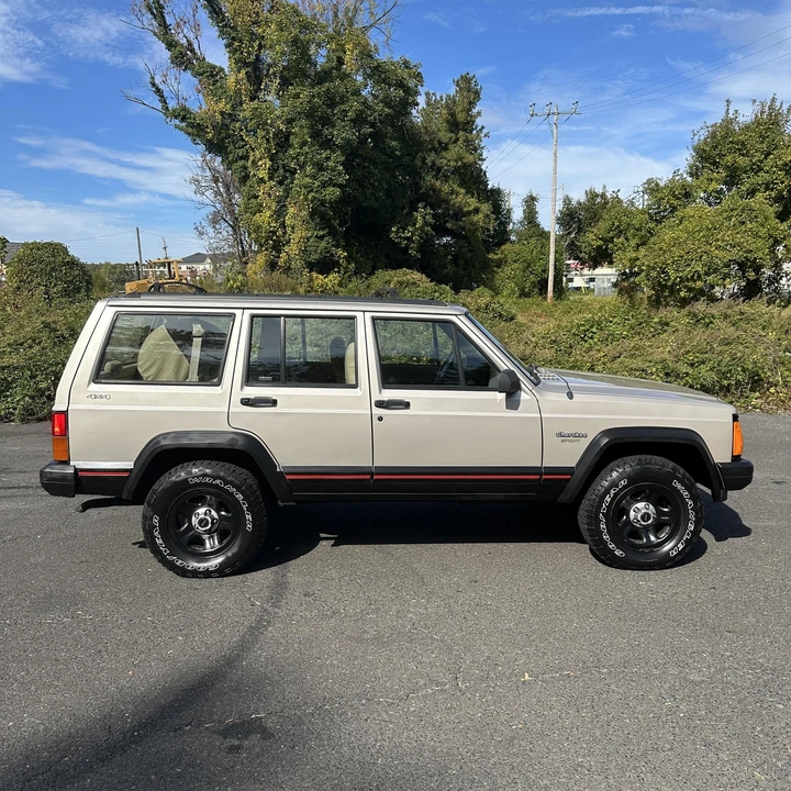 1996 Jeep XJ Cherokee - Image 2 of 21