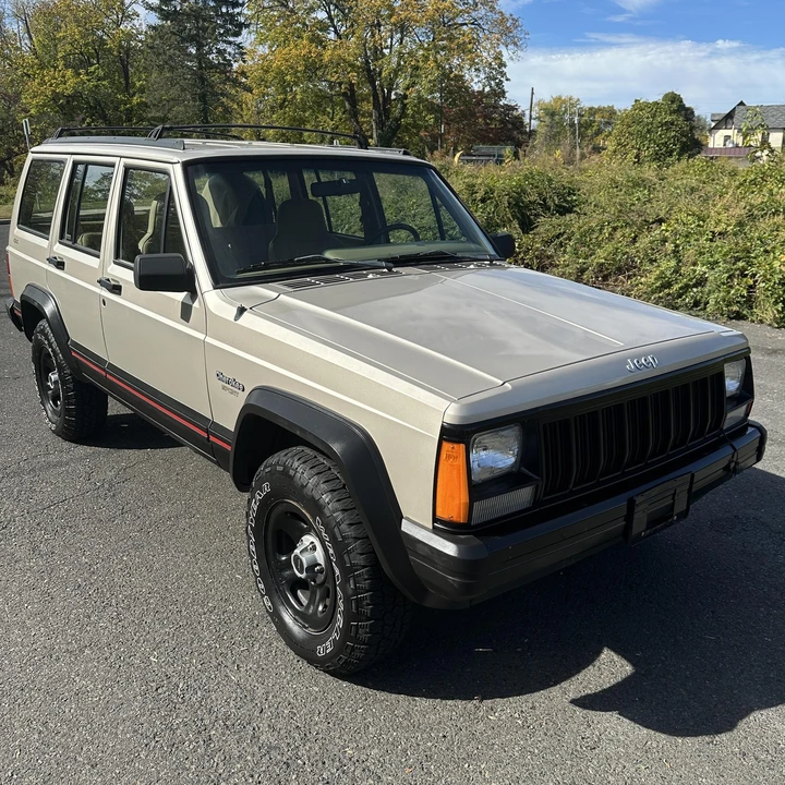 1996 Jeep XJ Cherokee - Image 13 of 21