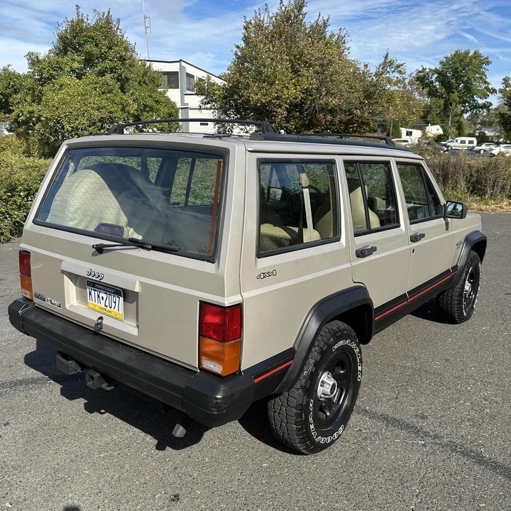 1996 Jeep XJ Cherokee - Image 3 of 21