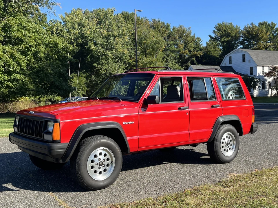 1996 Jeep XJ Cherokee - Image 11 of 31