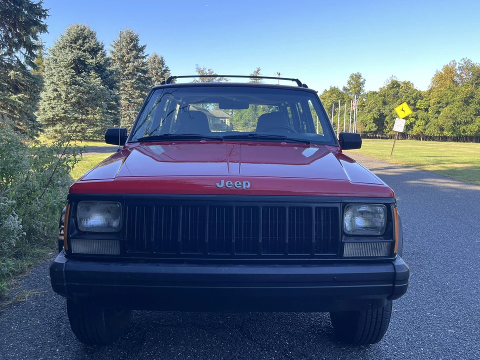 1996 Jeep XJ Cherokee - Image 8 of 31