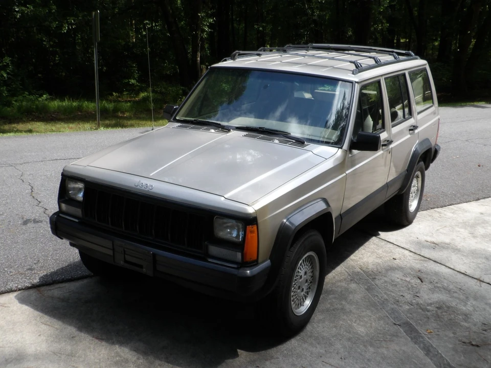1996 Jeep XJ Cherokee - Image 18 of 24