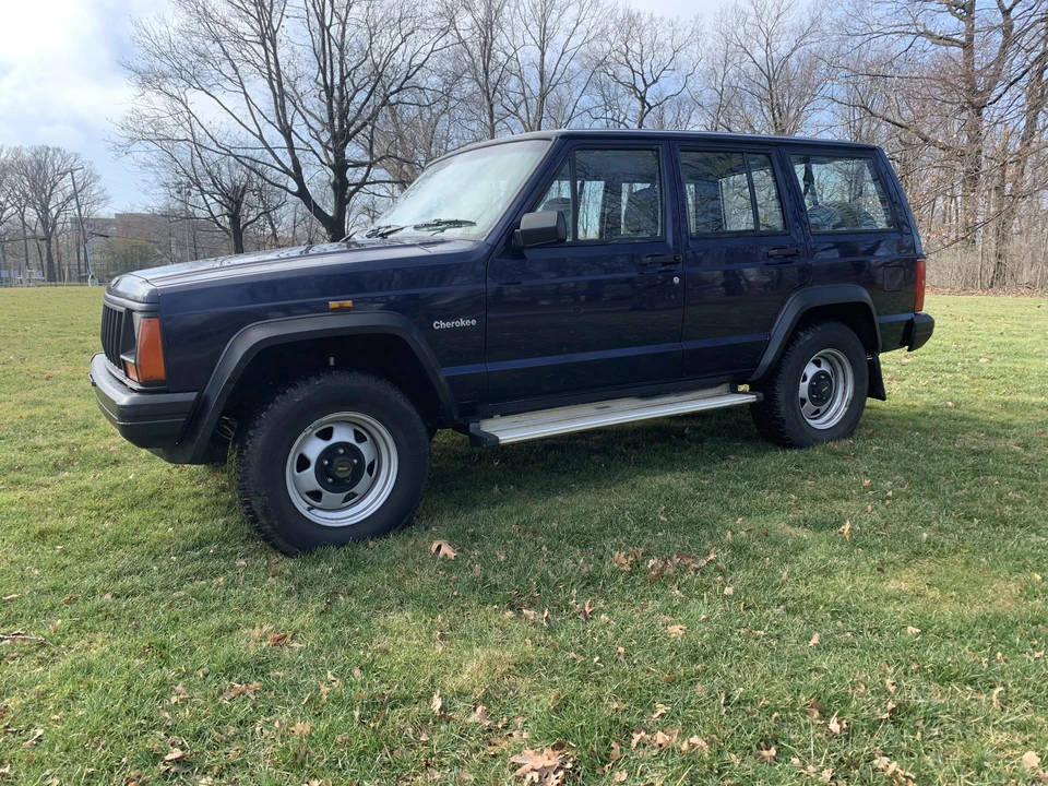 1996 Jeep XJ Cherokee - Image 9 of 31