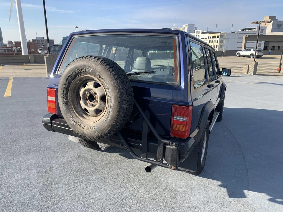 1996 Jeep XJ Cherokee - Image 14 of 31