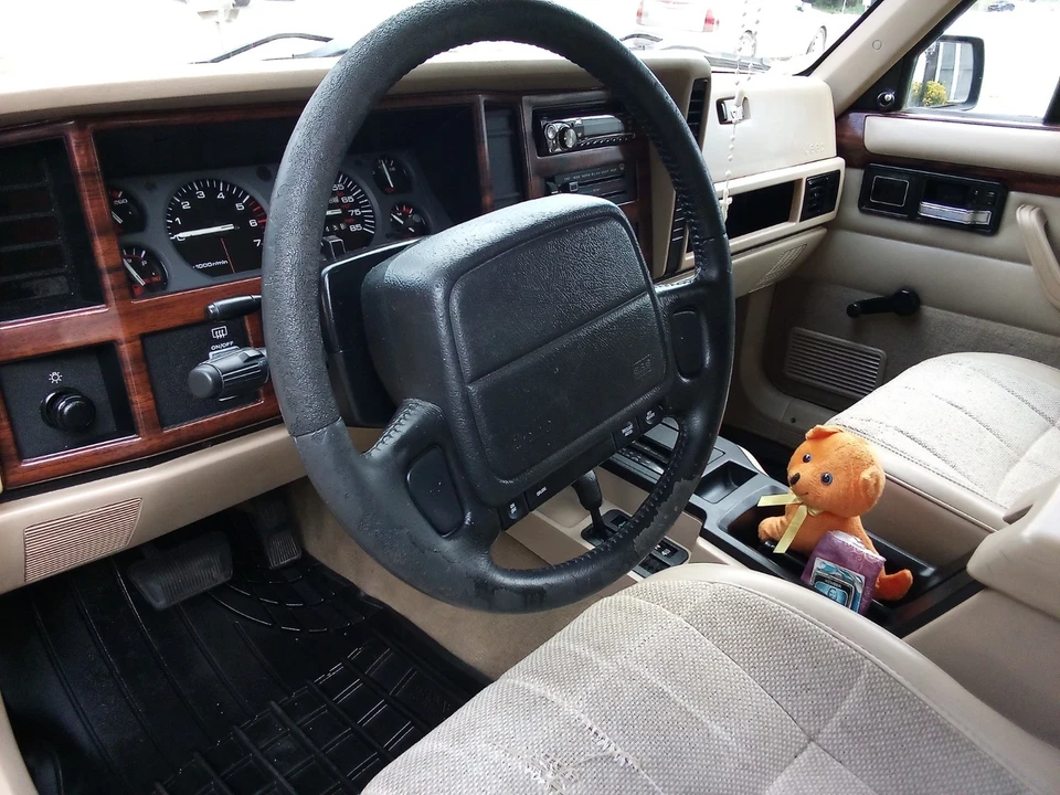1996 Jeep XJ Cherokee - Image 5 of 21