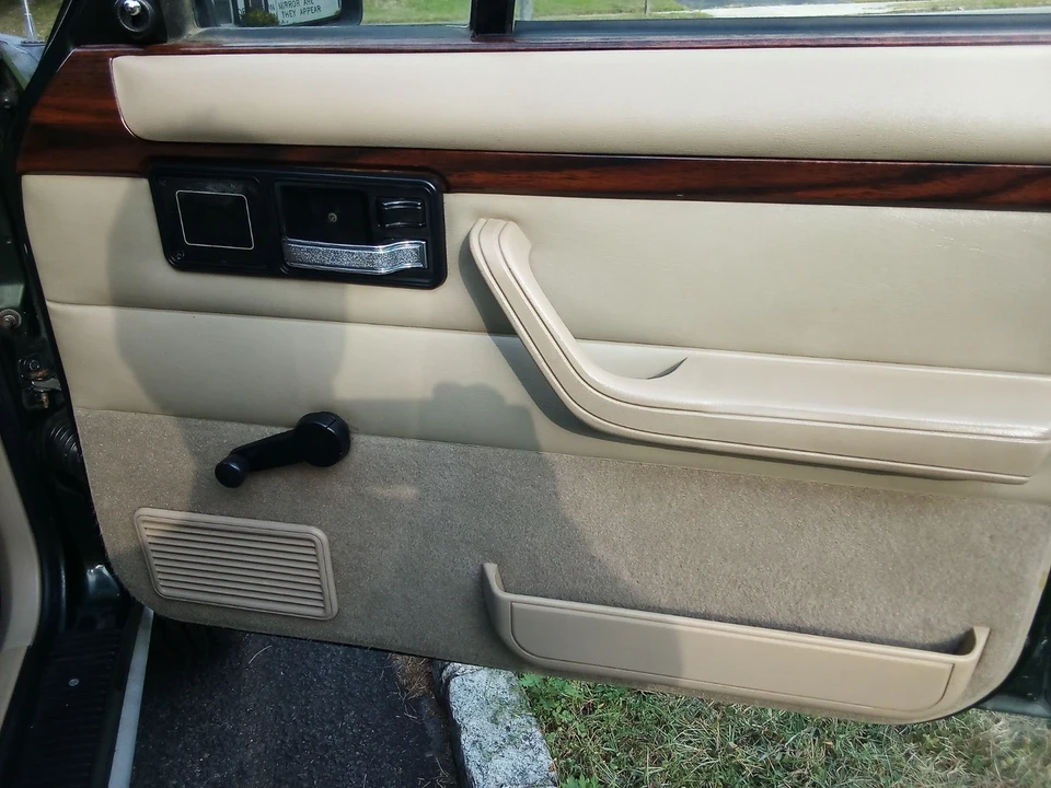 1996 Jeep XJ Cherokee - Image 10 of 21