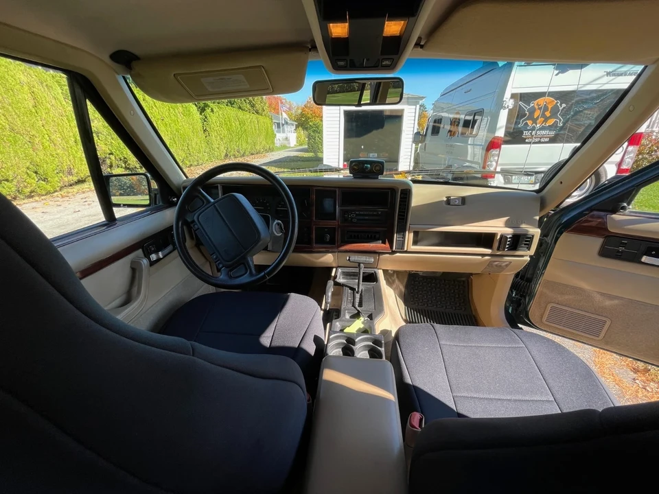 1996 Jeep XJ Cherokee - Image 9 of 21