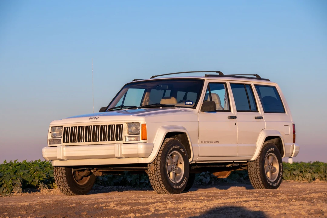 1996 Jeep XJ Cherokee - Image 11 of 31